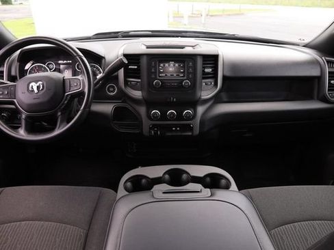Used 2024 RAM 3500 Tradesman w/ Chrome Appearance Group AWD/4WD image 23