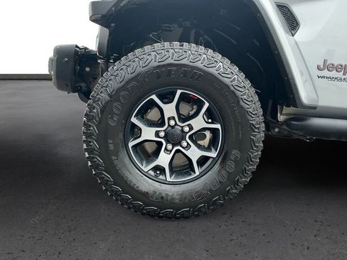 Used 2019 Jeep Wrangler Unlimited Rubicon AWD/4WD image 13