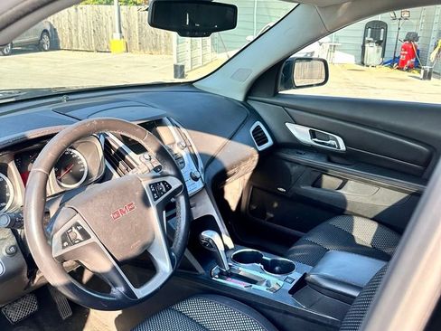 Used 2011 GMC Terrain SLE w/ Convenience Package FWD image 8