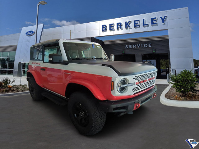 Used 2025 Ford Bronco Stroppe Edition AWD/4WD image 1