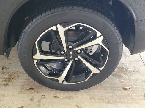 Used 2023 Chevrolet TrailBlazer RS w/ Sun and Liftgate Package AWD/4WD image 31