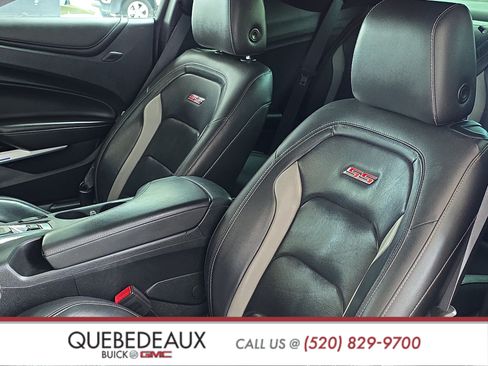 Used 2018 Chevrolet Camaro SS RWD image 12