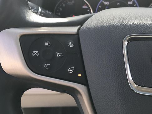 Used 2022 GMC Acadia Denali w/ Denali Ultimate Package AWD/4WD image 49