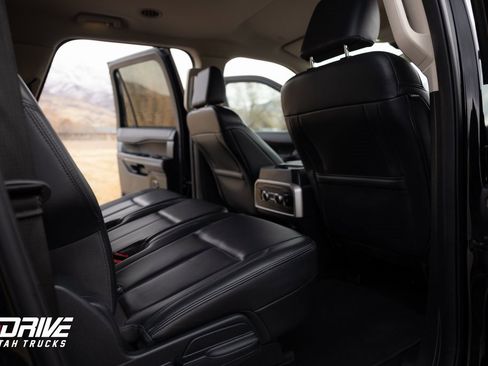 Used 2024 Ford Expedition Max XLT image 15