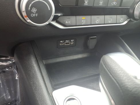 Certified 2025 Nissan Altima 2.5 SV FWD image 24