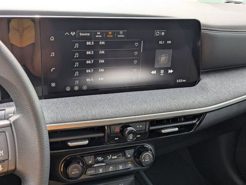 New 2026 Nissan Kicks SV w/ SV Premium Package FWD image 19