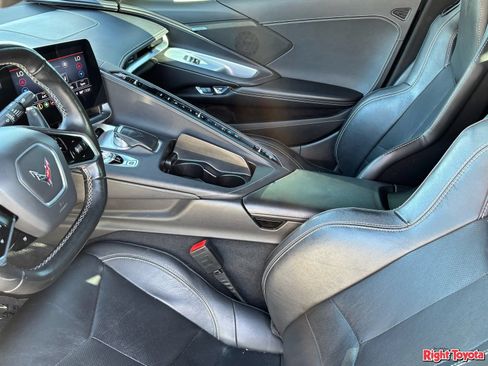 Used 2022 Chevrolet Corvette Stingray Coupe RWD image 17