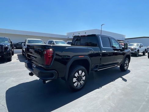 New 2025 GMC Sierra 2500 Denali w/ Denali Reserve Package image 5