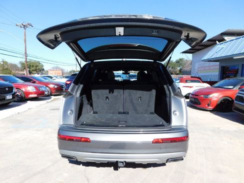 Used 2017 Audi Q7 3.0T Premium Plus image 19