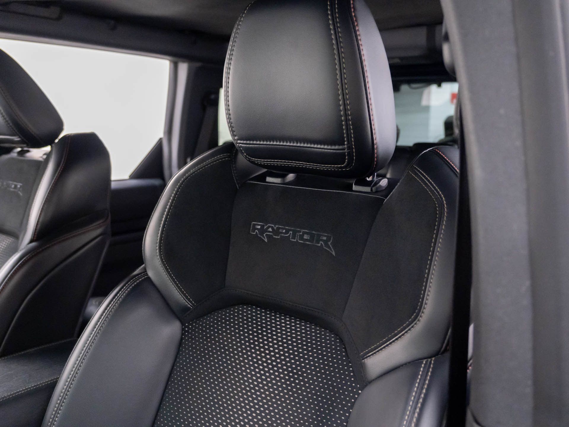 Used 2023 Ford Bronco Raptor AWD/4WD image 19