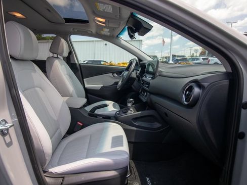 Certified 2023 Hyundai Kona SEL w/ Convenience Package AWD/4WD image 16