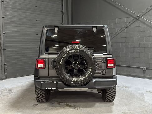 Used 2022 Jeep Wrangler Unlimited Sport AWD/4WD image 5