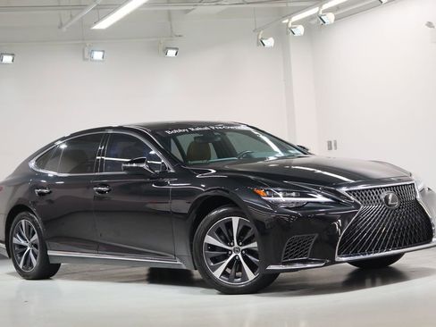 Used 2021 Lexus LS 500 AWD w/ Accessory Package (Z1) image 7