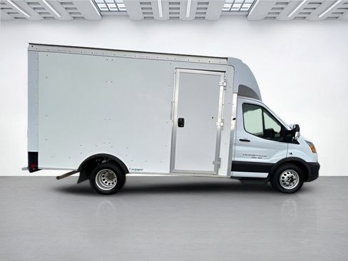 Used 2021 Ford Transit 350 DRW AWD w/ Exterior Upgrade Package image 3