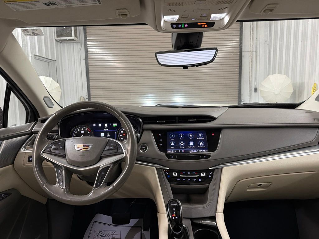 Used 2022 Cadillac XT5 Premium Luxury w/ Technology Package AWD/4WD image 38