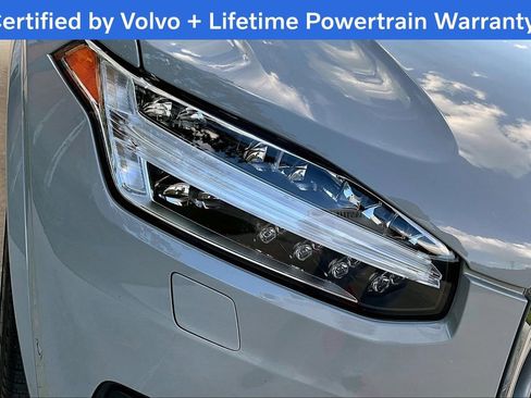 Certified 2025 Volvo XC90 B6 Plus image 39