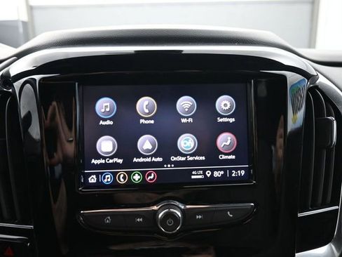 Used 2023 Chevrolet Traverse LT FWD image 18