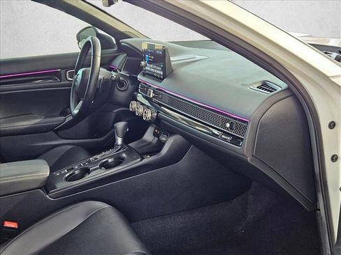 Used 2024 Honda Civic Sport Touring image 19