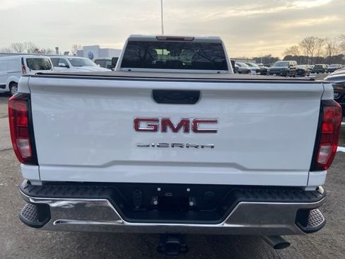 Used 2025 GMC Sierra 3500 Pro image 5