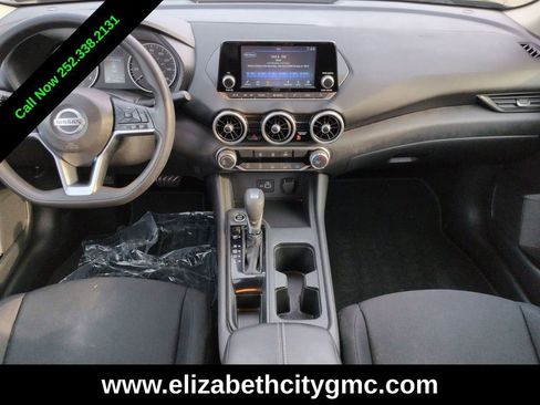 Used 2023 Nissan Sentra S FWD image 15