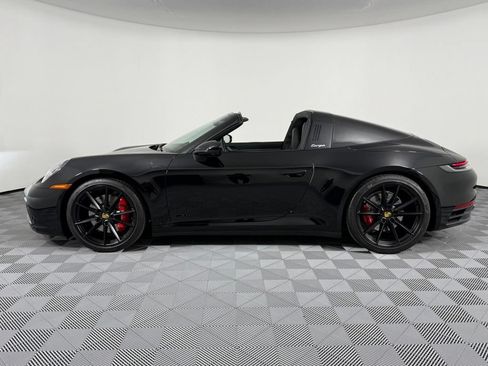 Certified 2024 Porsche 911 Targa 4S AWD/4WD image 31