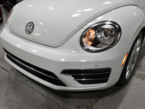 Used 2017 Volkswagen Beetle 1.8T SEL image 6