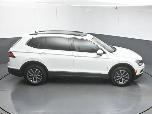 Used 2020 Volkswagen Tiguan SE FWD image 51