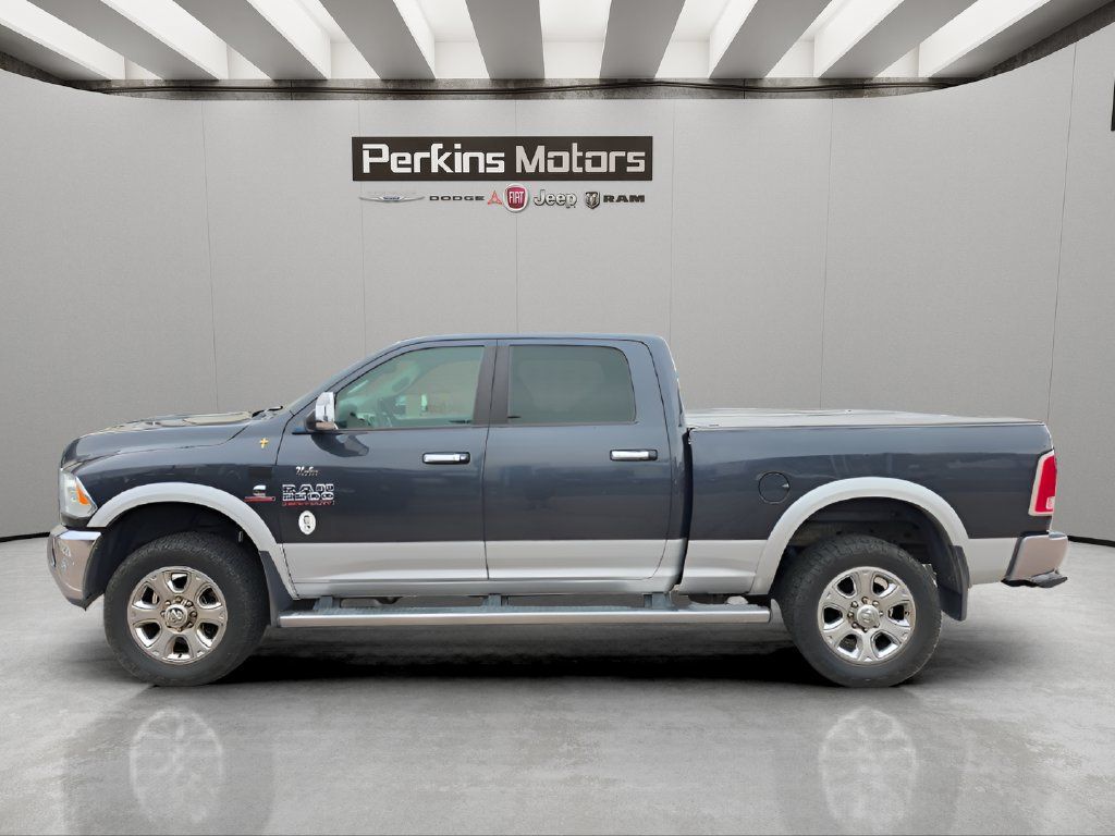 Used 2015 RAM 2500 Laramie w/ Convenience Group AWD/4WD image 3