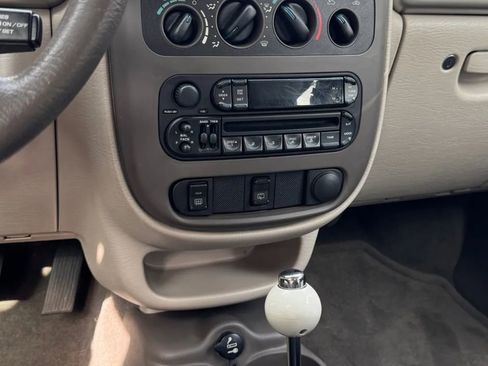 Used 2004 Chrysler PT Cruiser w/ PWR Convenience Group image 12