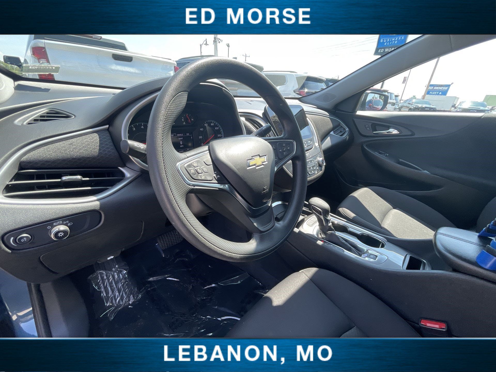 Certified 2025 Chevrolet Malibu LT FWD image 10