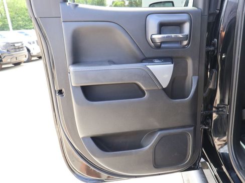 Used 2019 Chevrolet Silverado 1500 LT w/ LPO, Black Pack AWD/4WD image 23