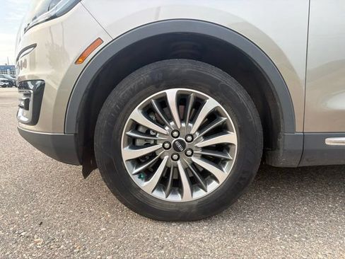 Used 2019 Lincoln Nautilus Select FWD image 24