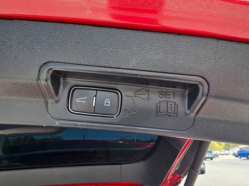 Used 2022 Ford Explorer ST w/ Equipment Group 401A AWD/4WD image 13