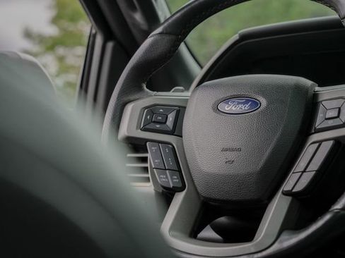 Used 2018 Ford F150 Raptor w/ Equipment Group 802A Luxury image 43