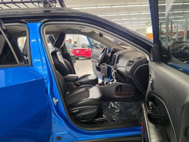 Used 2019 Jeep Compass Trailhawk w/ Cold Weather Group AWD/4WD image 33