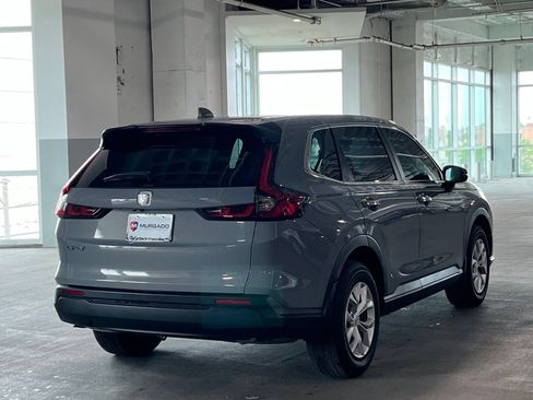 Used 2025 Honda CR-V LX image 11