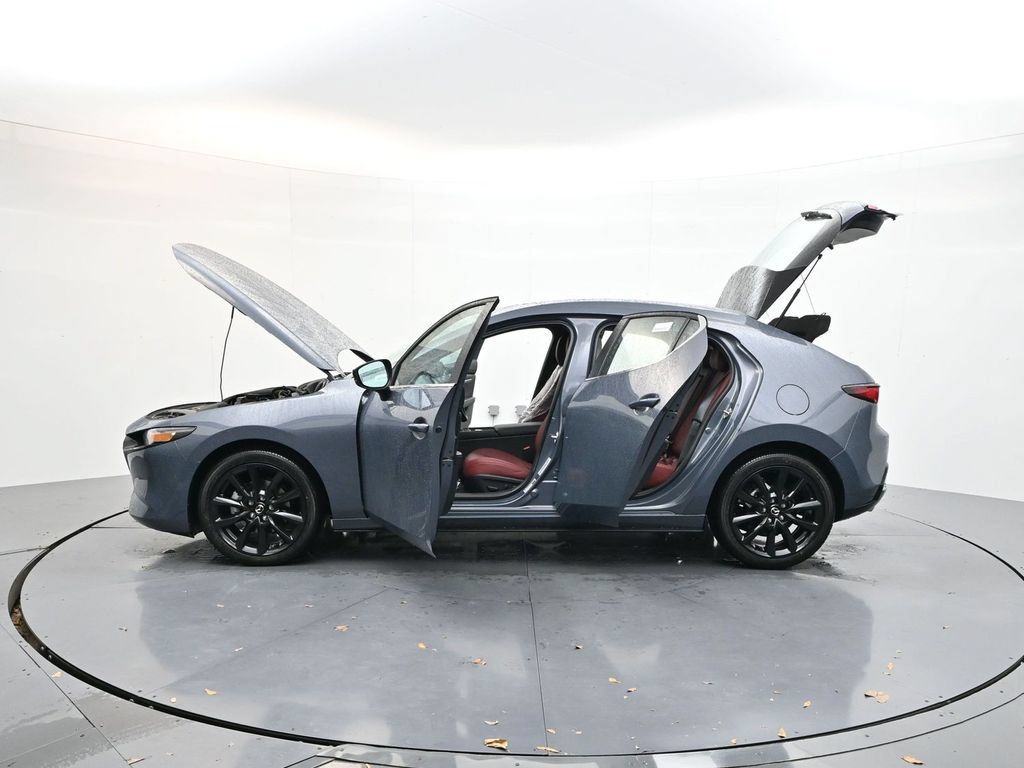 Used 2026 MAZDA MAZDA3 Carbon AWD/4WD image 28