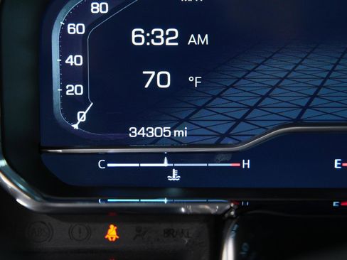 Used 2023 GMC Sierra 1500 SLT image 30