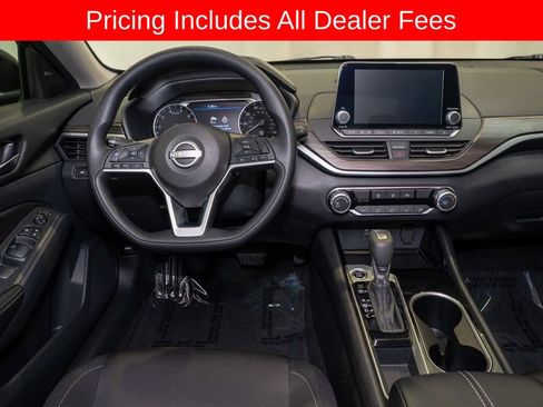 Certified 2024 Nissan Altima 2.5 SV FWD image 6