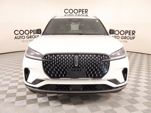 New 2026 Lincoln Aviator Reserve RWD image 9