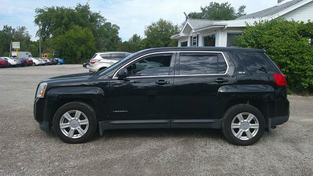 Used 2015 GMC Terrain SLE AWD/4WD image 1