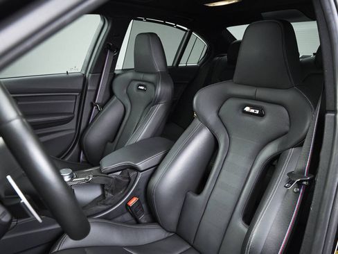 Used 2018 BMW M3 RWD image 69