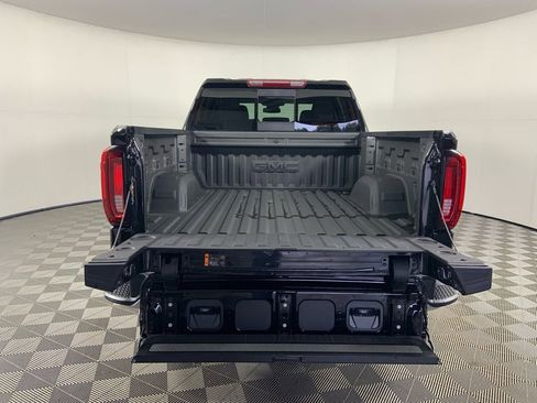 Used 2026 GMC Sierra 1500 SLT image 10