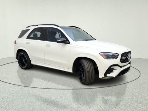 Certified 2024 Mercedes-Benz GLE 450 4MATIC image 9