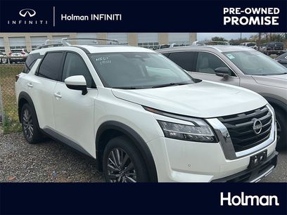Used 2024 Nissan Pathfinder SL w/ SL Premium Package