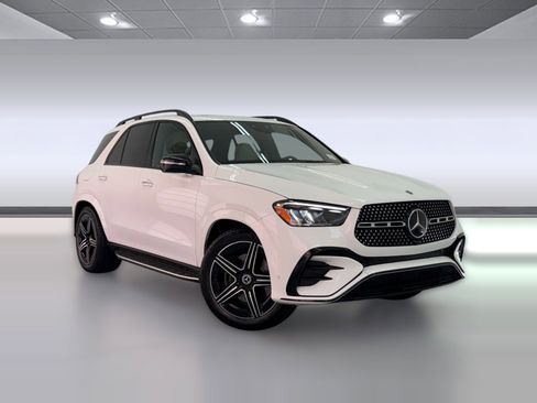 Used 2025 Mercedes-Benz GLE 450 4MATIC image 6