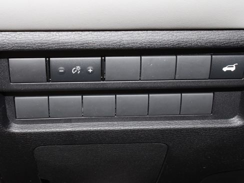 New 2025 Mitsubishi Outlander SEL image 19