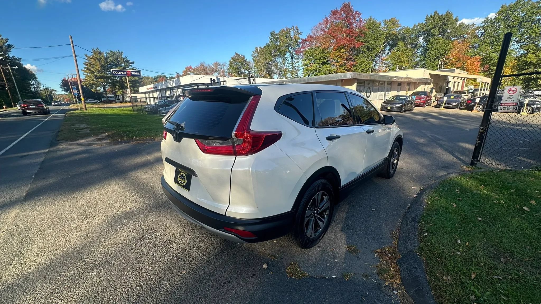 Used 2018 Honda CR-V LX image 5