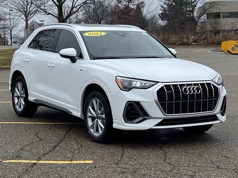 Used 2021 Audi Q3 2.0T Premium w/ Convenience Package image 34