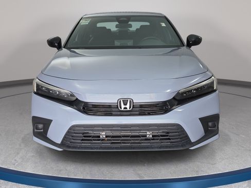 Used 2024 Honda Civic Sport image 2